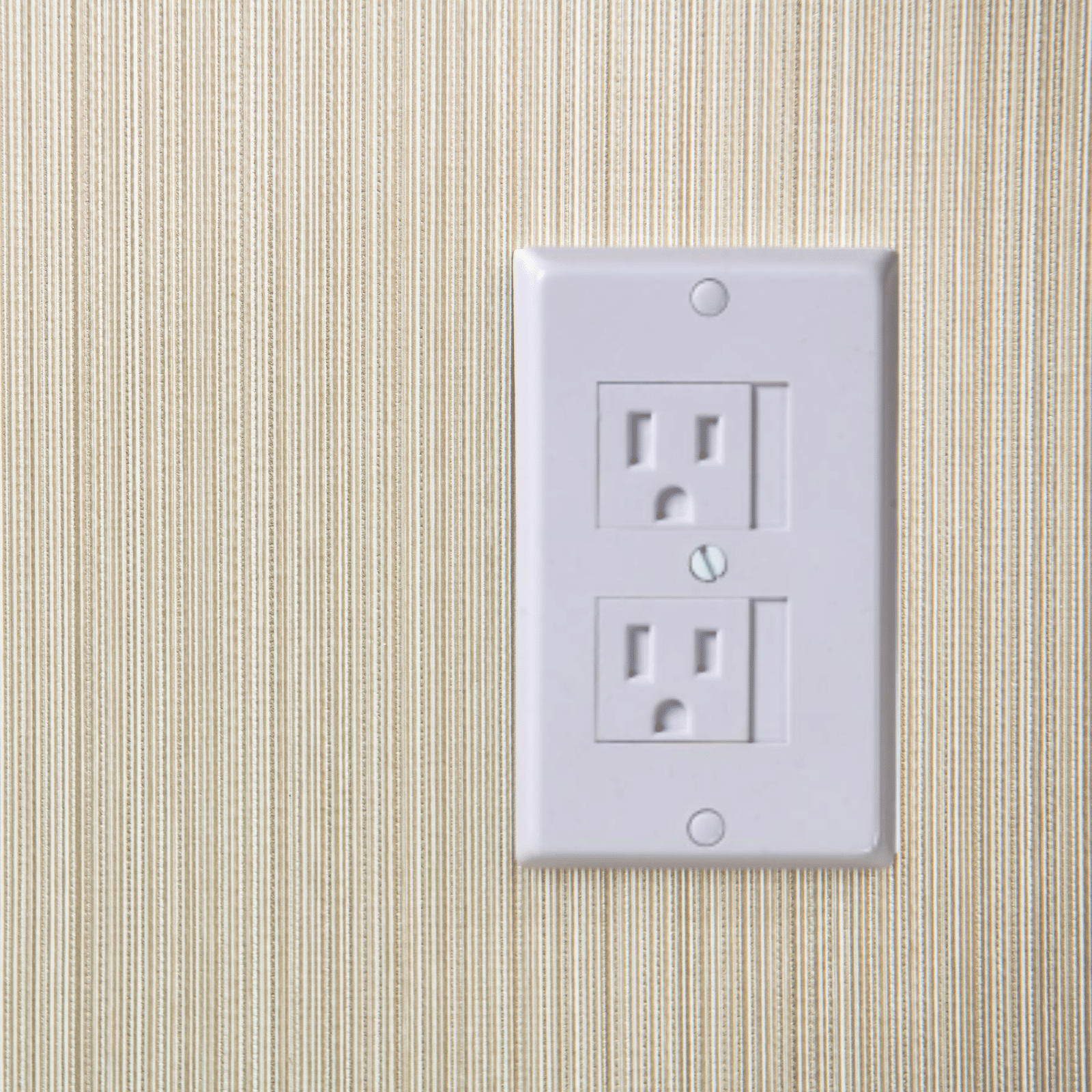 Universal Outlet Cover - Image 4